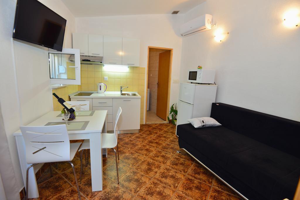 Apartments Veky 3 Split Exterior foto